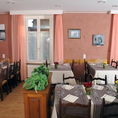 Hotel De La Gare Yvonand Kültér fotó