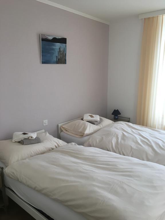 Hotel De La Gare Yvonand Kültér fotó